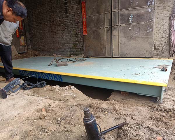 電子磅秤價(jià)格 電子汽車衡廠家制造